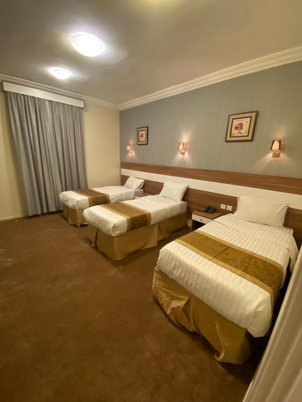 Hotel فندق الماسة المكية La Meca Exterior foto