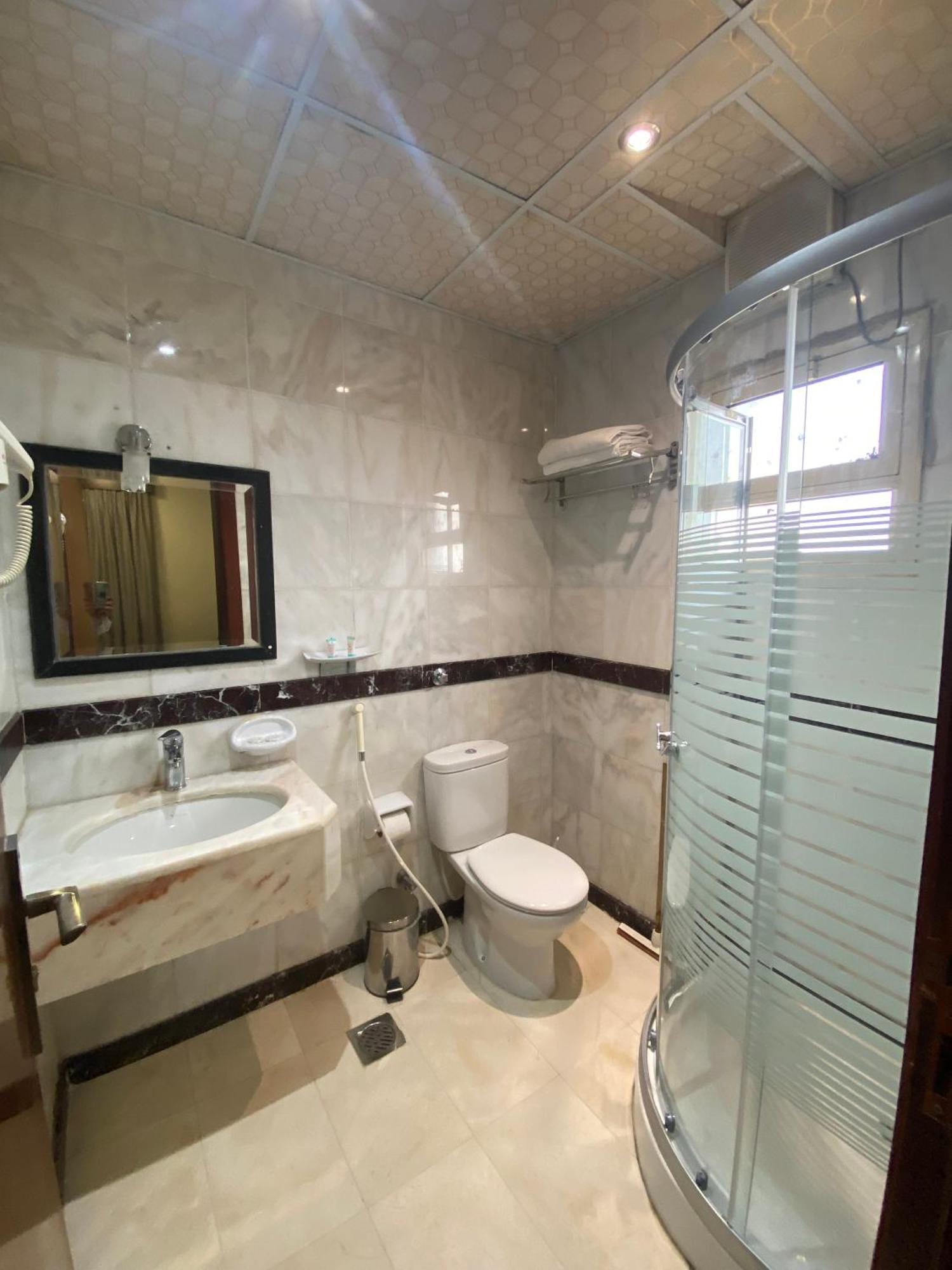 Hotel فندق الماسة المكية La Meca Exterior foto