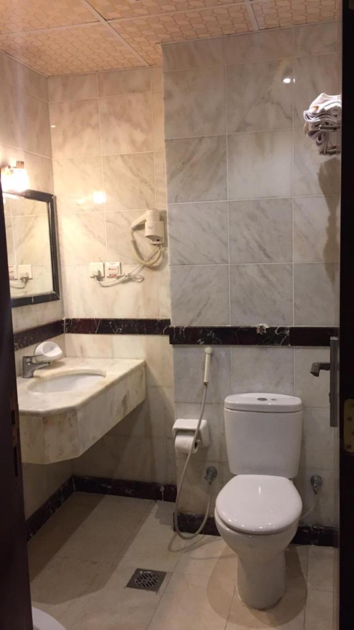 Hotel فندق الماسة المكية La Meca Exterior foto