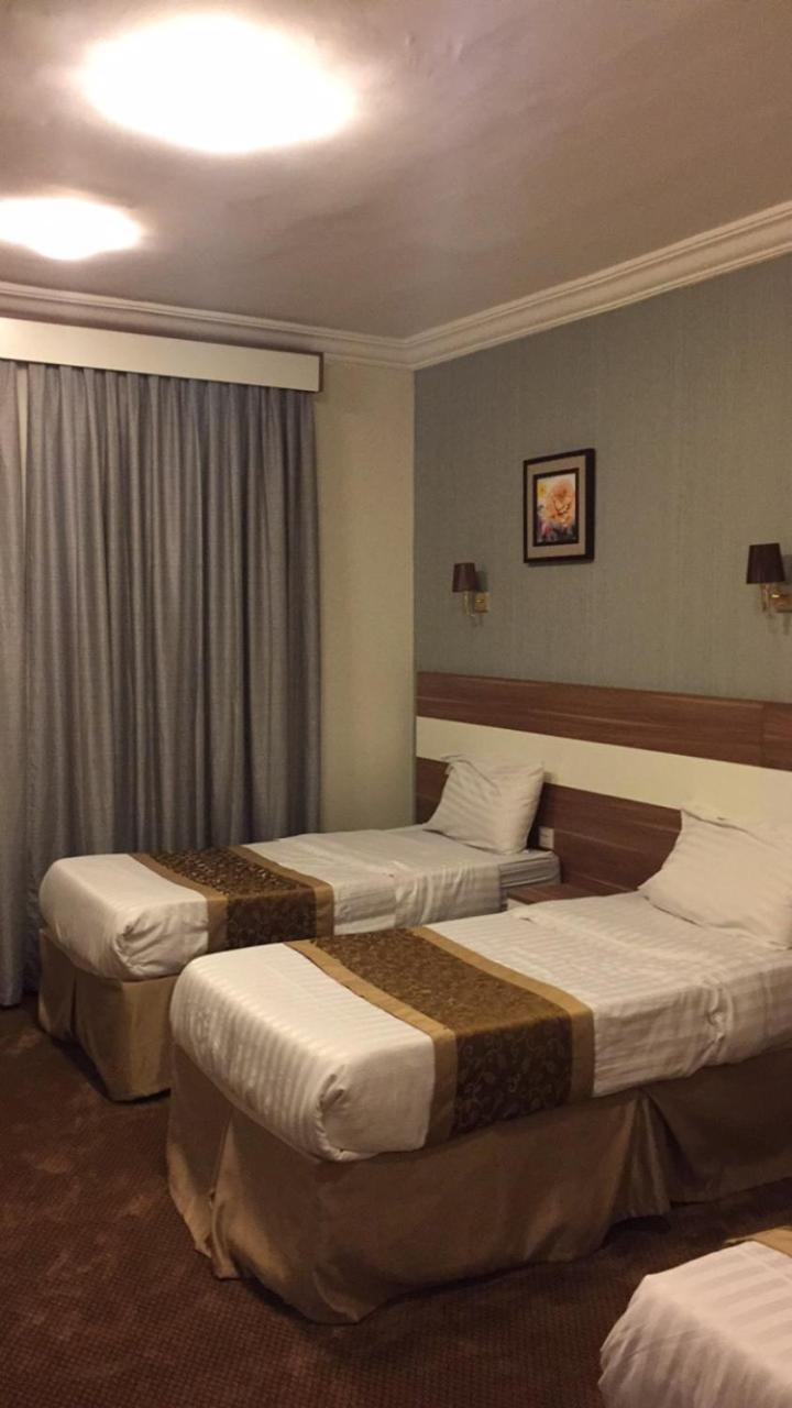 Hotel فندق الماسة المكية La Meca Exterior foto