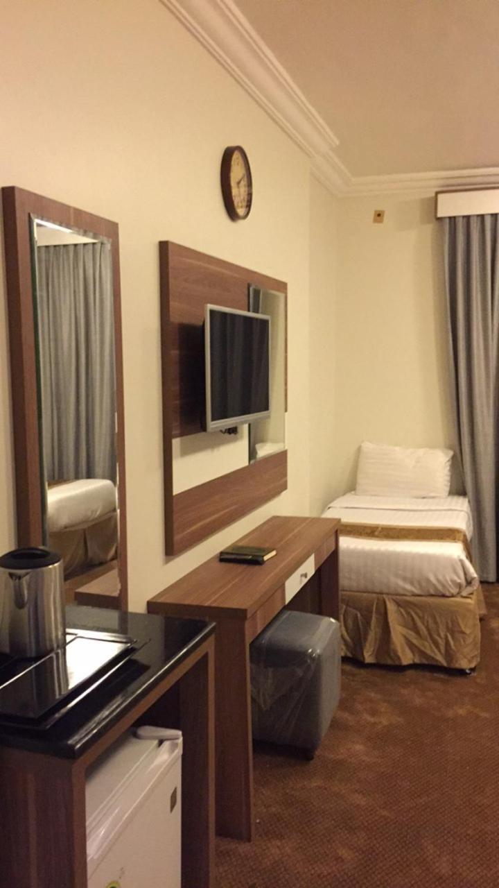 Hotel فندق الماسة المكية La Meca Exterior foto
